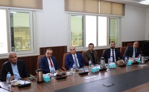 مجلس جامعة المنيا الأهلية يعتمد حزمة قرارات لتطوير التعليم والاعتماد وإطلاق الهوية المؤسسية الجديدة 5 FB IMG 1779028662392 مجلس جامعة المنيا الأهلية مجلس جامعة المنيا الأهلية يعتمد حزمة قرارات لتطوير التعليم والاعتماد وإطلاق الهوية المؤسسية الجديدة موقع في الجامعة