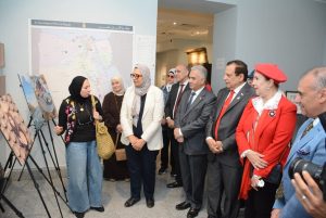 جامعة عين شمس تحتفل باليوم العالمي للمتاحف بافتتاح معرض “بألوان الزعفران” 2 FB IMG 1779040991891 جامعة عين شمس تحتفل باليوم العالمي للمتاحف جامعة عين شمس تحتفل باليوم العالمي للمتاحف بافتتاح معرض “بألوان الزعفران” موقع في الجامعة