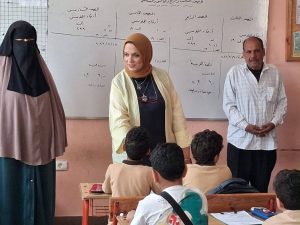 جولة مفاجئة لمدير تعليم مطروح بامتحانات النقل.. انتظام كامل داخل اللجان وهدوء في الأداء 2 جولة مفاجئة لمدير تعليم مطروح بامتحانات النقل.. انتظام كامل داخل اللجان وهدوء في الأداء