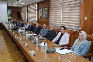 FB IMG 1779219866574 مجلس جامعة المنوفية مجلس جامعة المنوفية يكلّف كلية الحقوق بتحديث اللائحة الدراسية لمواكبة سوق العمل موقع في الجامعة