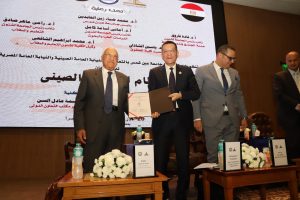 جامعة عين شمس تستقبل وفداً قضائياً ودبلوماسياً من الصين ومصر قبيل فعاليات ندوة دولية بكلية الحقوق 2 FB IMG 1779296563726 جامعة عين شمس جامعة عين شمس تستقبل وفداً قضائياً ودبلوماسياً من الصين ومصر قبيل فعاليات ندوة دولية بكلية الحقوق موقع في الجامعة