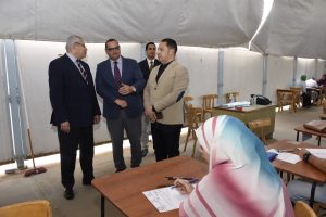 نائب رئيس جامعة عين شمس يشدد على سرعة الإنتهاء من أعمال الكنترولات وإعلان النتائج 5 FB IMG 1779808126742 نائب رئيس جامعة عين شمس نائب رئيس جامعة عين شمس يشدد على سرعة الإنتهاء من أعمال الكنترولات وإعلان النتائج موقع في الجامعة