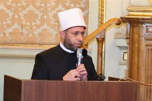 وزير الأوقاف ومحافظ القاهرة يشاركان في تأبين مفيد شهاب.. وإطلاق اسمه على قاعة كبرى وتدشين جائزة باسمه 7 IMG 20260503 WA0090 وزير الأوقاف ومحافظ القاهرة يشاركان في تأبين مفيد وزير الأوقاف ومحافظ القاهرة يشاركان في تأبين مفيد شهاب.. وإطلاق اسمه على قاعة كبرى وتدشين جائزة باسمه موقع في الجامعة