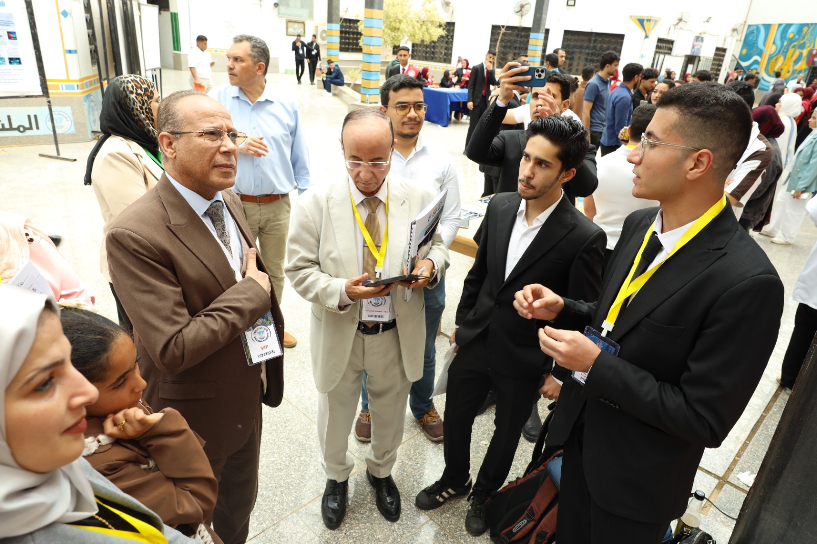 IMG 20260506 WA0084 جامعة قناة السويس ترفع جاهزية كلياتها للاعتماد جامعة قناة السويس تواصل اللقاء العلمي للبحوث الطلابية: 69 بحثًا و221 مشاركًا و398 حضورًا موقع في الجامعة