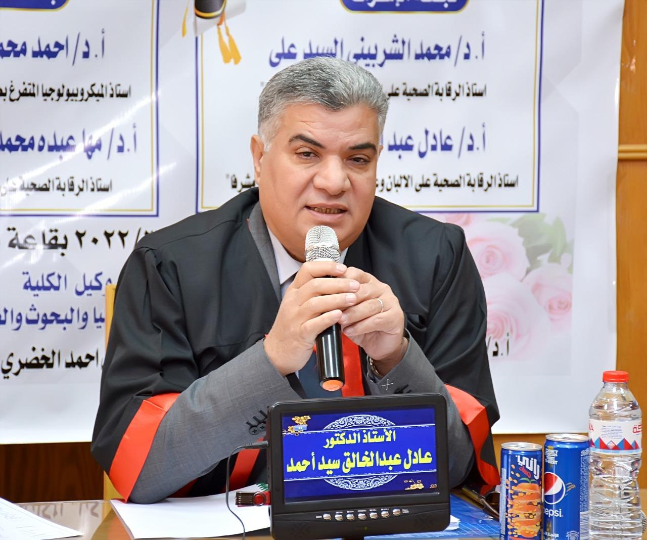 الدكتور عادل عبدالخالق عميد كلية الطب البيطري بجامعة بدر بالقاهرة