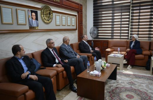 IMG 20260511 WA0015 جامعة العاصمة تناقش تحديث البرامج الأكاديمية جامعة أسيوط الأهلية ومعهد تكنولوجيا المعلومات يبحثان تأهيل الطلاب للتحول الرقمي وسوق العمل| تفاصيل موقع في الجامعة