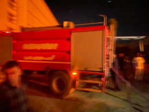 بسبب ارتفاع درجات الحرارة.. جامعة أسوان تسيطر على حريق محدود بالحرم الجامعي بصحاري دون خسائر 4 IMG 20260511 WA0139 جامعة أسوان تسيطر على حريق محدود بالحرم الجامعي بسبب ارتفاع درجات الحرارة.. جامعة أسوان تسيطر على حريق محدود بالحرم الجامعي بصحاري دون خسائر موقع في الجامعة