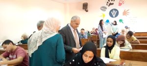 رئيس جامعة أسوان يتابع امتحانات الطب البيطري بصحاري.. واستعدادات مكثفة لمواجهة ارتفاع الحرارة 5 IMG 20260519 WA0071 رئيس جامعة أسوان يتابع امتحانات الطب البيطري بصحاري رئيس جامعة أسوان يتابع امتحانات الطب البيطري بصحاري.. واستعدادات مكثفة لمواجهة ارتفاع الحرارة موقع في الجامعة