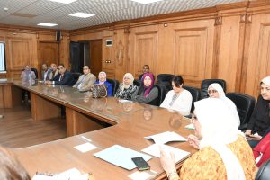 جامعة قناة السويس تناقش ملفات التنمية المستدامة والأنشطة المجتمعية ومتابعة الخريجين في اجتماعها 4 جامعة قناة السويس تناقش ملفات التنمية المستدامة