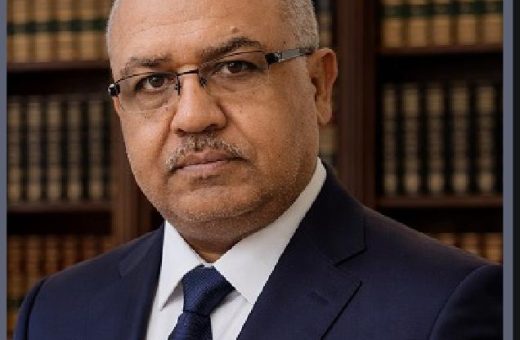 «التآزر في الكيمياء».. كيف يغيّر تفاعل الذرات خواص المادة بالكامل؟| أستاذ النانو تكنولوجي يوضح 