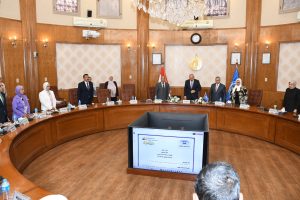 استعدادات مبكرة للعام الجديد.. مجلس جامعة قناة السويس يناقش تطوير التعليم والشراكات الدولية 7 مجلس جامعة قناة السويس يناقش تطوير التعليم والشراكات الدولية