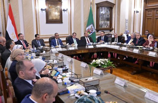 IMG 20260525 WA0021 جامعة القاهرة بحضور محافظ الجيزة.. قرارات جديدة من مجلس جامعة القاهرة لدعم البحث العلمي وتطوير الخدمات التعليمية موقع في الجامعة