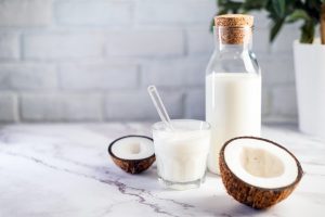 أوميجا 3 والكالسيوم والبروتين.. كيف يدعم الحليب صحة العظام والمناعة في مختلف الأعمار؟| باحث يوضح 2 كيف يدعم الحليب صحة العظام والمناعة