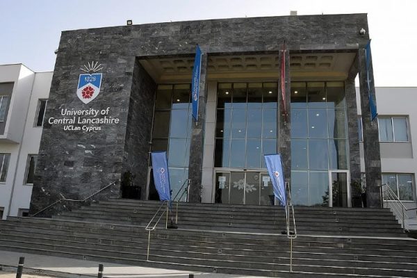 IMG 0390 جامعة وسط لانكشاير في مصر جامعة وسط لانكشاير في مصر.. الكليات والبرامج ومصروفات 2025/2026 موقع في الجامعة