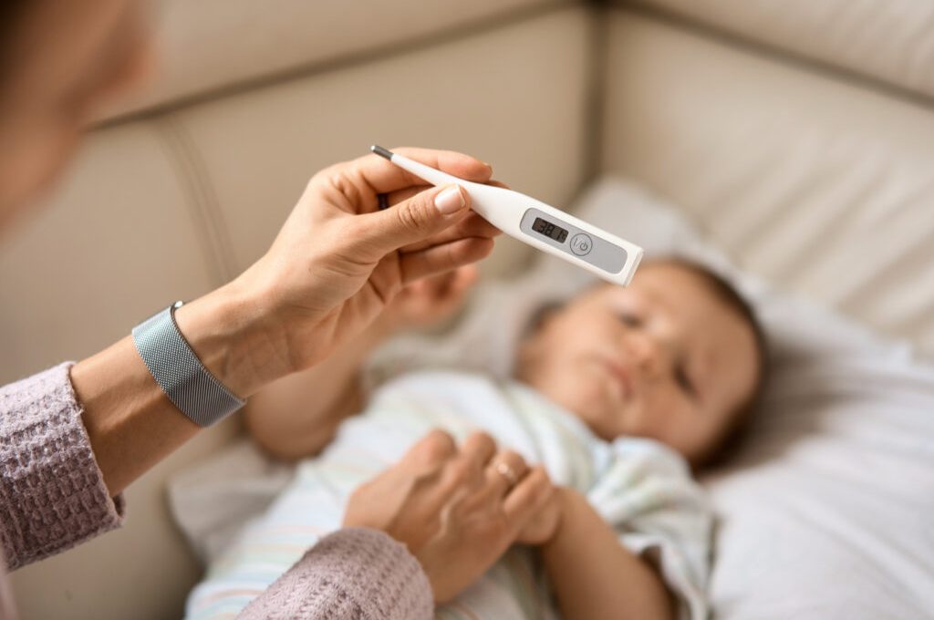 IMG 0527 هل يسبب التسنين عند الأطفال حمى شديدة هل يسبب التسنين عند الأطفال حمى شديدة؟.. المركز القومي للبحوث يوضح موقع في الجامعة