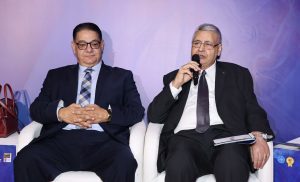 IMG 0868 أمراض الروماتيزم والمناعة بطب عين شمس افتتاح المؤتمر السنوي الخامس لأمراض الروماتيزم والمناعة بطب عين شمس موقع في الجامعة