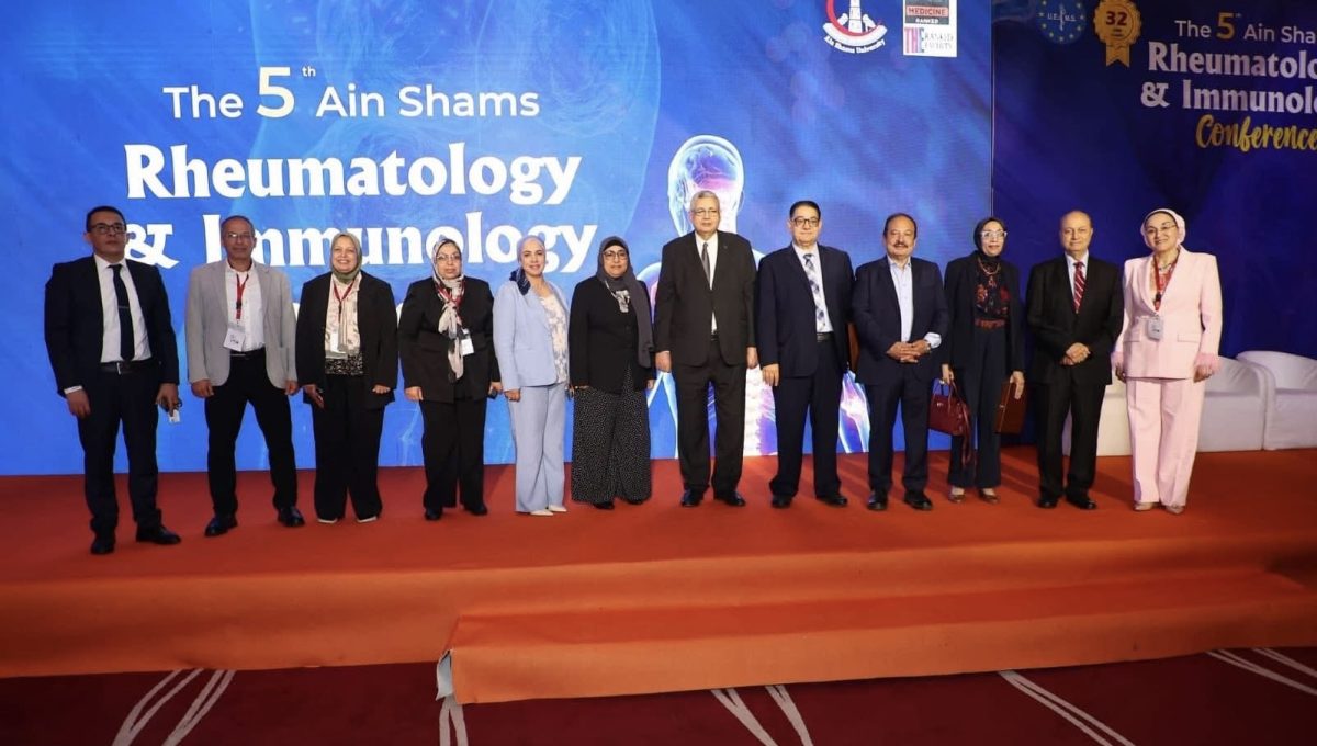 IMG 0875 أمراض الروماتيزم والمناعة بطب عين شمس افتتاح المؤتمر السنوي الخامس لأمراض الروماتيزم والمناعة بطب عين شمس موقع في الجامعة