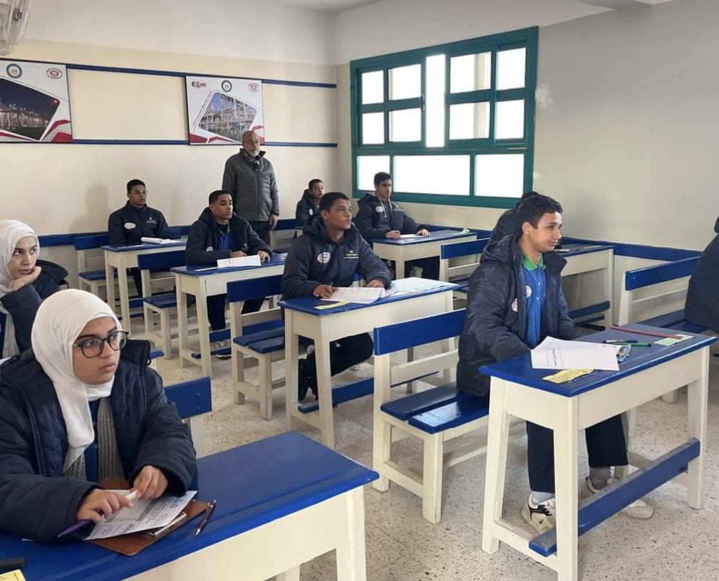 IMG 7970 بورسعيد تطلق قوافل تعليمية مجانية لطلاب الإعدادية مدرسة سيدبيك للتكنولوجيا التطبيقية في برج العرب.. التخصصات وشروط التقديم موقع في الجامعة