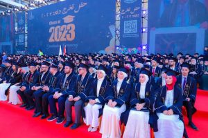 IMG 8113 عميد كلية طب عين شمس عميد كلية طب عين شمس يشهد احتفال تخريج دفعة 2023 موقع في الجامعة