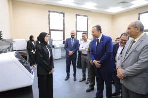 IMG 8123 تفاصيل افتتاح معمل الأومكس إضافة بحثية بجامعة المنصورة الجديدة.. تفاصيل افتتاح معمل الأومكس موقع في الجامعة