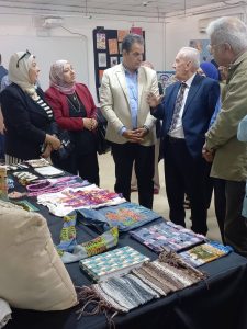 ممارسات تطبيقية للعلاج بالفن.. معرض جديد بجامعة العاصمة يبرز دور الفن في الدعم النفسي والاجتماعي 4 معرض جديد بجامعة العاصمة يبرز دور الفن