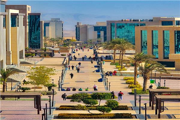 كلية الإنتاج الإعلامي 