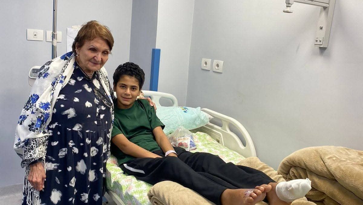 IMG ٢٠٢٦٠٥١٣ ١٨٠٥٣٥ قصر العيني ينجح في علاج حالة نادرة عالمياً لطفل قصر العيني ينجح في علاج حالة نادرة عالمياً لطفل يعاني من آلام “الصواعق الكهربائية” بمستشفى أبو الريش المنيرة موقع في الجامعة