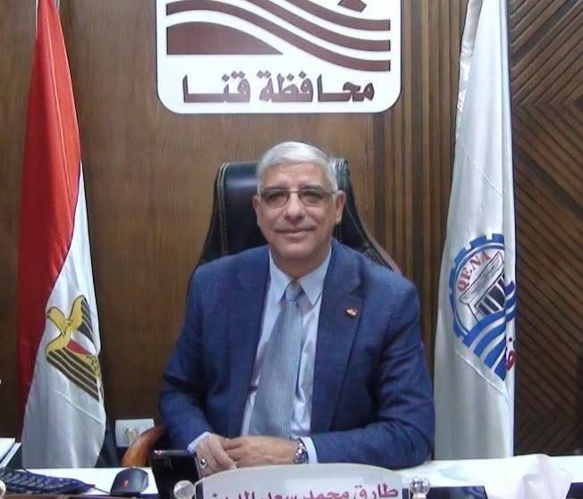 محافظ قنا يعتمد ترقية معلمي دفعة 2019
