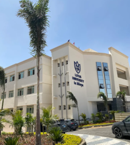 كلية الهندسة جامعة اللوتس
