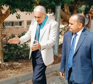 ضمن خطة الاستعداد للصيف.. جامعة أسوان تكثف أعمال الوقاية والتشجير بالحرم الجامعي 3 IMG ٢٠٢٦٠٥١٧ ٢٠٣١٤٠ جامعة أسوان تكثف أعمال الوقاية والتشجير ضمن خطة الاستعداد للصيف.. جامعة أسوان تكثف أعمال الوقاية والتشجير بالحرم الجامعي موقع في الجامعة