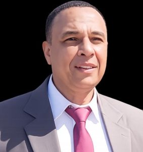 تجديد تعيين خالد عسران أمينًا عامًا لجامعة أسوان بقرار من رئيس الوزراء 2 تجديد تعيين خالد عسران أمينًا عامًا لجامعة أسوان