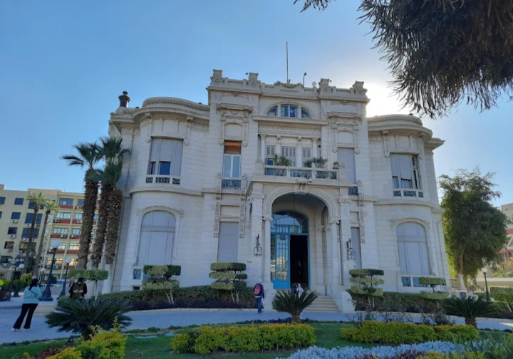IMG ٢٠٢٦٠٥١٨ ٢٠١٠٢٠ جامعة عين شمس تواصل تعزيز حضورها الدولي جامعة عين شمس تواصل تعزيز حضورها الدولي وتقفز 67 مركزًا في تصنيف US News العالمي موقع في الجامعة