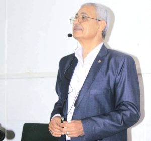 بدأت بجدل وانتهت بالبرمجة.. خبير يكشف كواليس خطة وزير التعليم لإنقاذ المدارس| خاص 2 خبير يكشف كواليس خطة وزير التعليم لإنقاذ المدارس