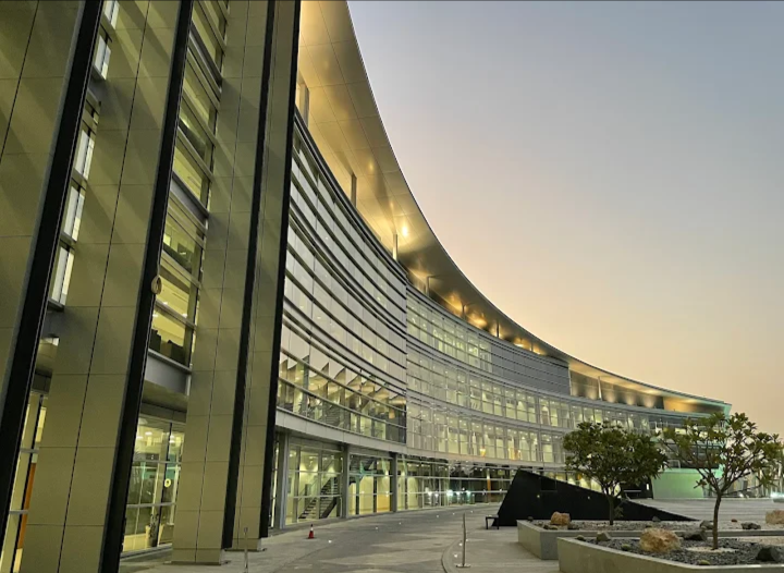 جامعة الإمارات تعلن عن 106 وظائف أكاديمية في مختلف التخصصات