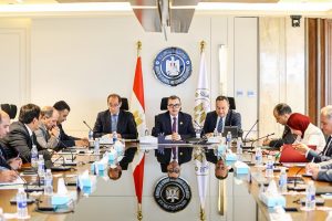 وزراء التخطيط والتعليم العالي والمالية يبحثون آليات تمويل وتطوير الجامعات الحكومية والأهلية 3 edbe9ed3 c527 4fe3 9d7b 0358936f289b آليات تمويل وتطوير الجامعات وزراء التخطيط والتعليم العالي والمالية يبحثون آليات تمويل وتطوير الجامعات الحكومية والأهلية موقع في الجامعة