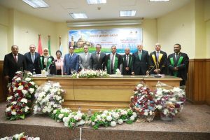 عبدالغفار: البحث العلمي ركيزة أساسية لبناء نظام صحي أكثر كفاءة واستدامة 4 عبدالغفار: البحث العلمي ركيزة أساسية لبناء نظام صحي أكثر كفاءة واستدامة