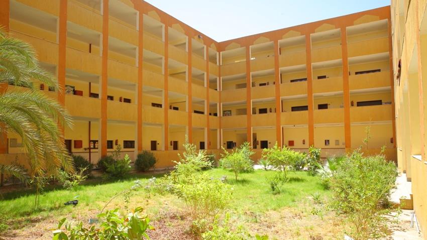 كلية الحاسبات والذكاء الاصطناعي جامعة جنوب الوادي