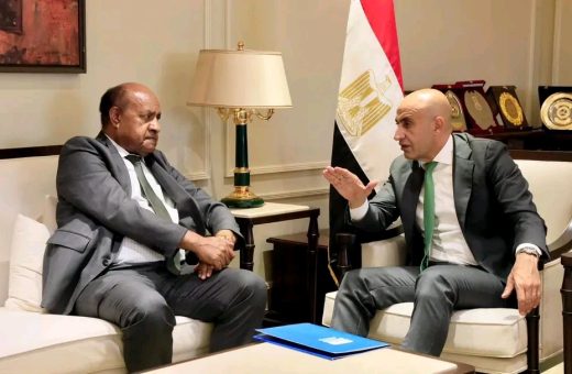 وزير التعليم يستعرض نتائج إصلاح المنظومة التعليمية خلال لقائه مسؤولي اليونسكو