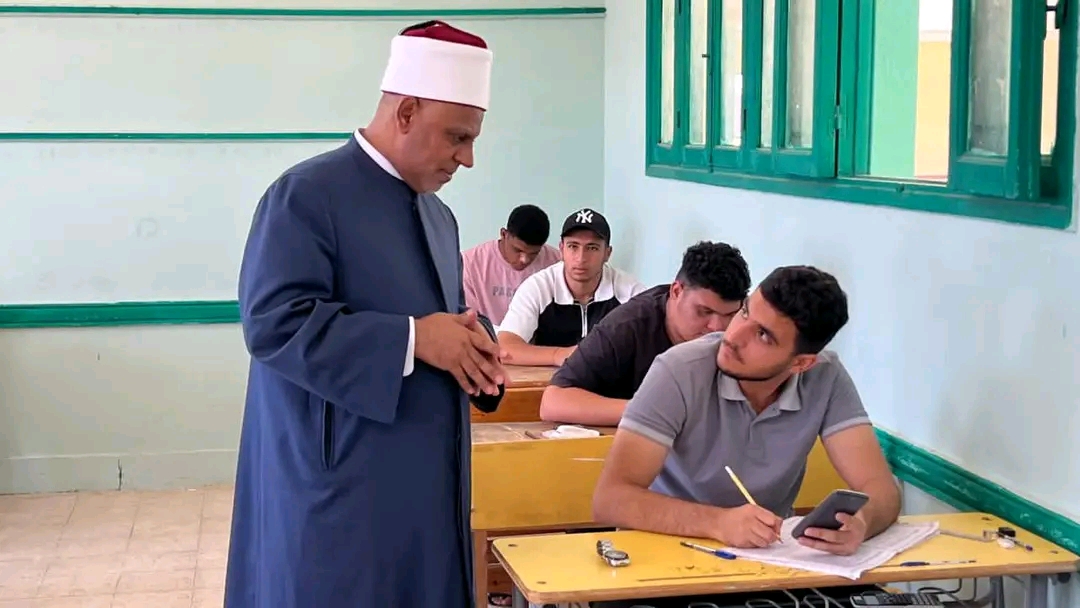 الأزهر يعيد توزيع درجات نقطتين بامتحاني النحو والفيزياء لصالح طلاب الثانوية الأزهرية