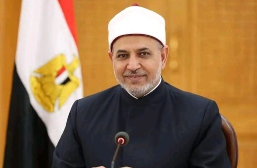 الدكتور سلامة جمعة داود، رئيس الجامعة
