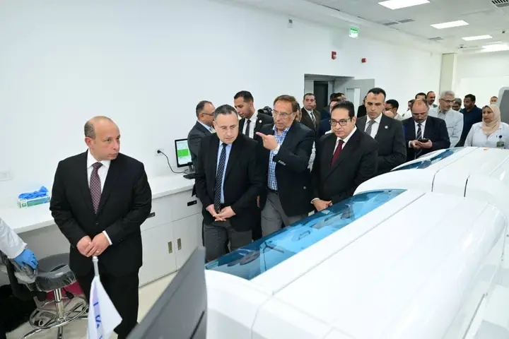 1782832433114 مستشفى طوارئ قصر العيني وزير التعليم العالي ورئيس جامعة القاهرة يطمئنان على جاهزية مستشفى طوارئ قصر العيني موقع في الجامعة