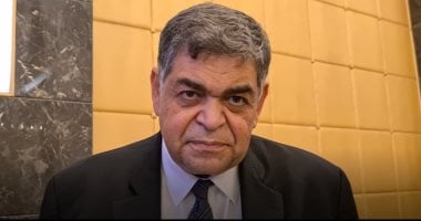 الدكتور أشرف حاتم: 8 آلاف طالب وافد التحقوا بكليات الطب 