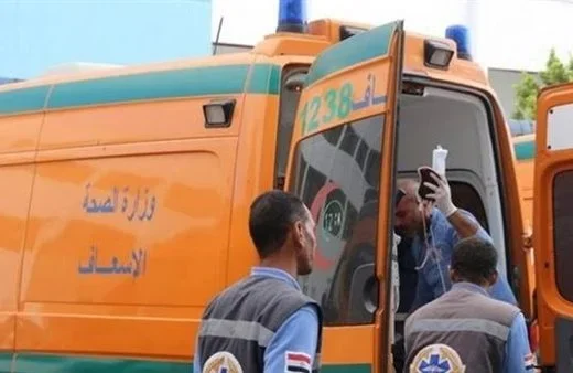 نقل مراقب إلى المستشفى بعد إصابته بإغماء