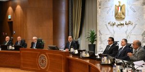 رئيس الوزراء: تكليفات رئاسية بتحويل مصر لمركز إقليمي للتعليم والابتكار وجذب الطلاب والباحثين