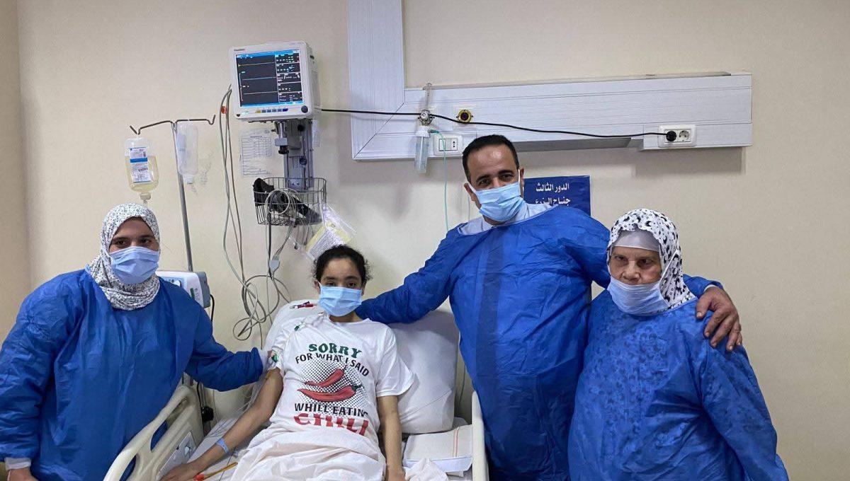 نجاح زراعة كبد عاجلة لطفلة 13 عامًا بمعهد الكبد