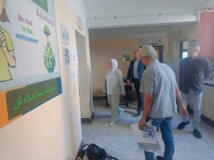 متابعة ميدانية لا تتوقف.. مدير تعليم القاهرة تتفقد لجان الإعدادية بعابدين وتؤكد الانضباط
