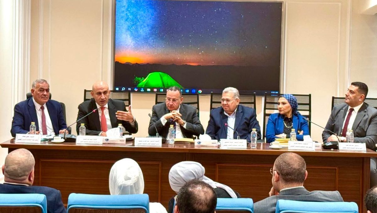 وزير التعليم يعلن تطوير التعليم الفني بإدخال البرمجة