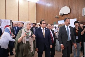 FB IMG 1781070715711 هندسة القاهرة تستعرض إبداعات طلابها في معرض التخرج 146 مشروعًا مبتكرًا في 13 تخصصًا.. هندسة القاهرة تستعرض إبداعات طلابها في معرض التخرج الرابع موقع في الجامعة