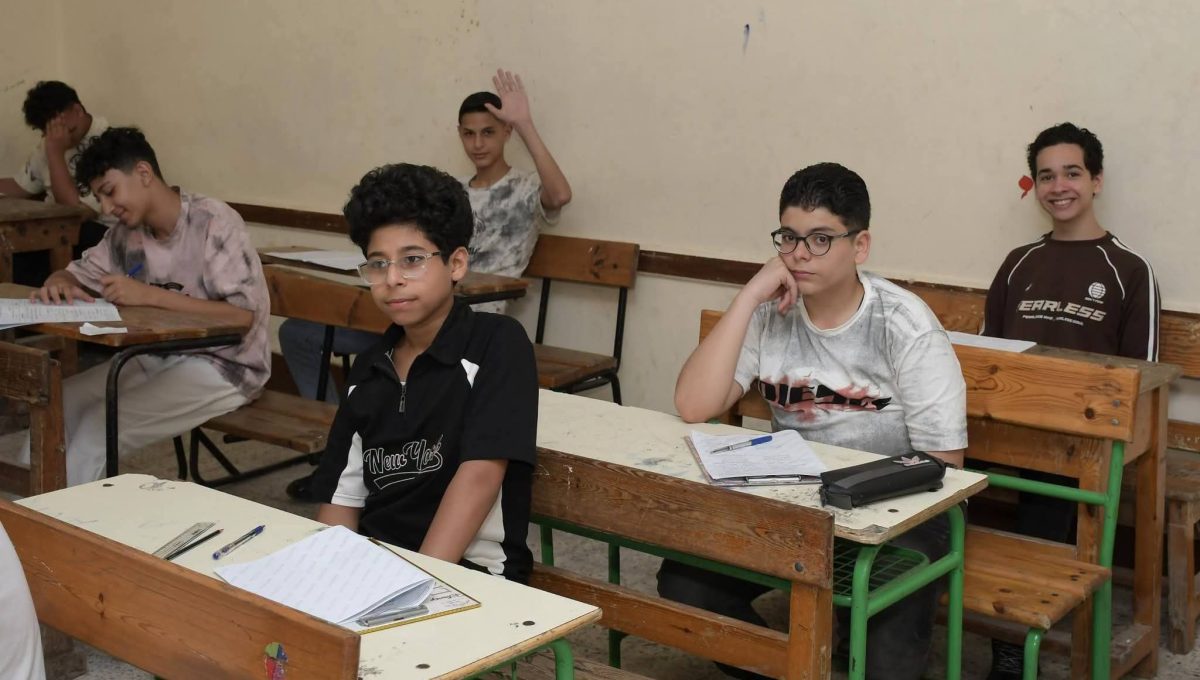 تعليم بورسعيد يختتم امتحانات الإعدادية وسط إشادة بانضباط اللجان