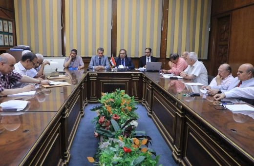 FB IMG 1781176617691 2000 جنيه للعاملين وأعضاء هيئة التدريس بجامعة المنيا دار العلوم جامعة القاهرة تواكب المستقبل بتحديث الدراسات العليا واستحداث برامج عصرية| تفاصيل موقع في الجامعة